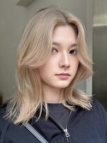 サンク 原宿 表参道(cinq) 切りっぱなしボブハイトーンカラーナチュラルボブブロンドカラー