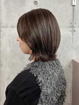 ココ 西葛西南口店(COコ) 白髪ぼかしハイライトくびれボブ顔周りレイヤーカット縮毛矯正