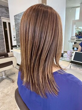 ガーデン 西川田店(garden) 宇都宮ロングレイヤーカットフルカラー髪質改善トリートメント