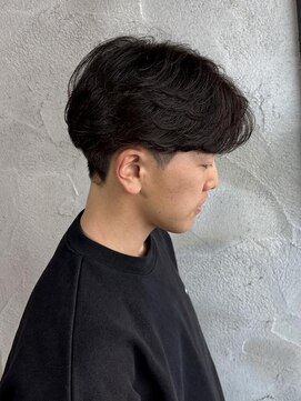 ニアウ 高崎店(Niau) MEN’S HAIR/サーフカール/刈り上げセンターパート/群馬高崎