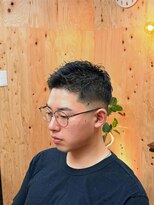 オムノムノム(OM NOM NOM)&nbsp;メンズカット/スキンフェード/メンズパーマ/お顔剃り/ツイスパ