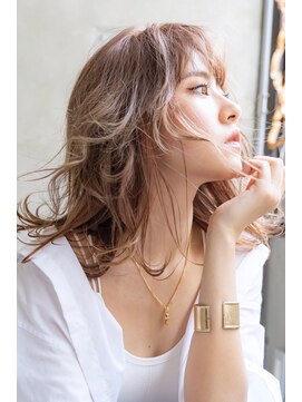 アメリ 新宿(Ameri) Ameri  大人かわいいミディ　【新宿】