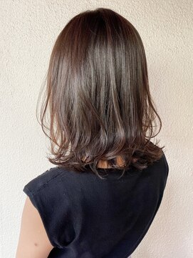 ネオリーブ クタ 町田店(Neolive kuta) 【Neolive kuta 】外ハネ×ミディアム【町田/町田駅/JR町田】