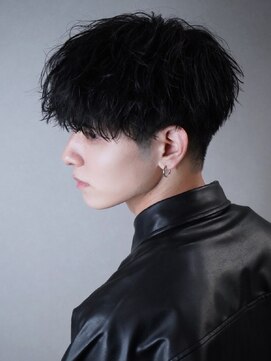 スキル(SKILL) ツイストスパイラルパーマ刈り上げマッシュ