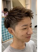 アップバングショート