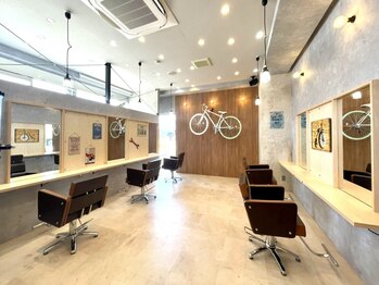 Agu hair fiets 相馬店【アグ　ヘアー　フィーツ】
