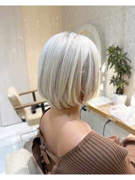 クレア本厚木(CREA) ホワイトブリーチ