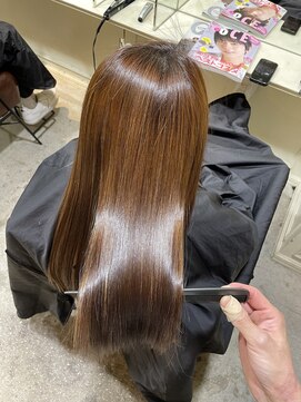 ロロ(ro-ro) 【恵比寿 ro-ro】枝毛が減る髪質改善トリートメント