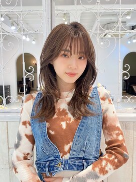 レイラバイアフロート 吉祥寺(Lila by afloat) ミディアムレイヤー/ロングレイヤー/顔まわりレイヤー/ウルフ