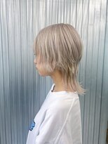 キバ(kva) ▽□□▽ホワイトベージュ