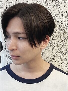 レタッチバイフィフス(RETOUCH by fifth) センターパートカルマパーマワンカールパーマ韓国ヘアガイルヘア