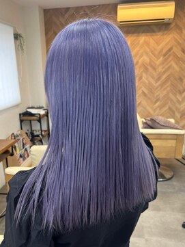 リングバイモアムー(Ring by Moremuu) issy  ブリーチカラー