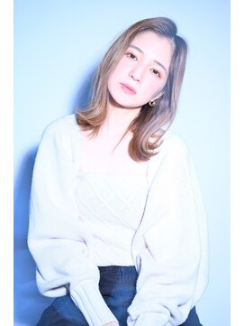レム 聖蹟桜ヶ丘店(REM) ミディアム×ボブ×外はね