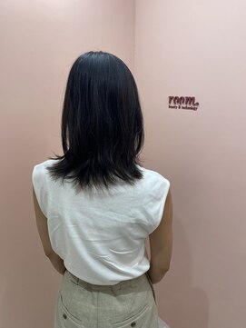 ルーム シンサイバシ(room shinsaibashi) 【KANAKO】表面レイヤーで簡単に可愛いスタイルを♪