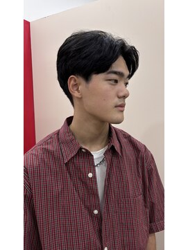 ゼットサロン(Z SALON) ”men's cut” 襟足スッキリセンター分けスタイル