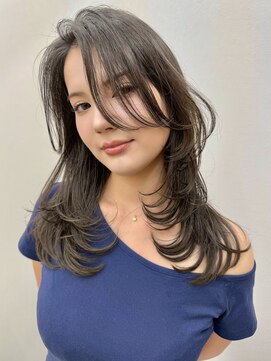 ロンドイディールバンダイ 新潟万代(Lond ideal) ミディアムレイヤーウルフグレージュ