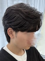 コク 千葉駅西口(COQU)&nbsp;刈り上げセンターパート/フェザーパーマ/千葉駅