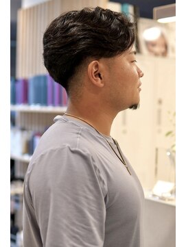 ネリー 銀座(NERIE) 刈り上げセンターパート