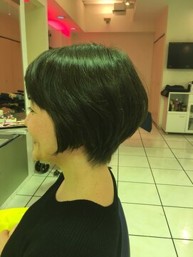 ヘアートゥリップ ショートスタイル