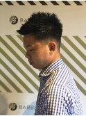フェードカットスタイル【BARBER-BAR】