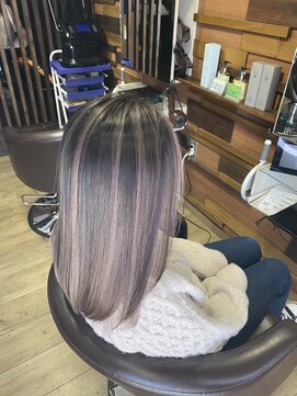 ユニキス 泉店(HAIR&MAKE UNIXIS) バレイヤージュ