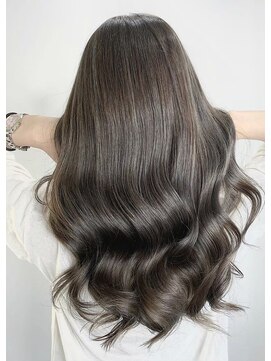 ラべリー 池袋(LOVELEY) 【 LOVELEY 】ナチュラルロング×アッシュブラウン