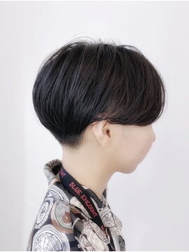 ゴーズゴードットビー 吉祥寺(go s go .b) カリッと刈り上げくびれショート【吉祥寺】【イルミナカラー】