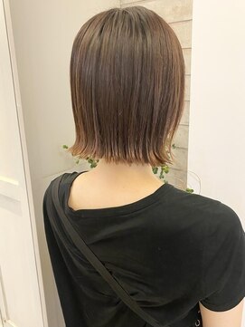 ベック ヘアサロン(BEKKU hair salon) ベージュブラウン×切りっぱなし外ハネボブ♪
