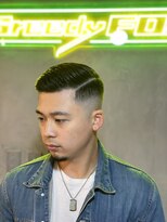 グリーディーフォックス 代々木(Greedy FOX) かき上げヘア/サイドパート/韓国マッシュ/フェードカット/代々木