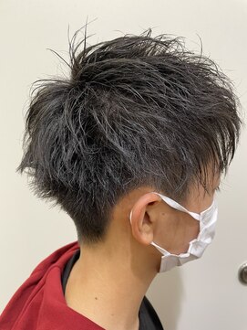 ビューティーマーケット アングゥ イオンモール名取(BEAUTY MARKET ungu) 刈り上げショートスタイル