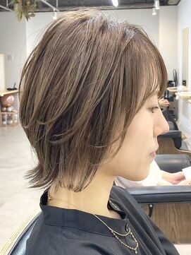 トト 船橋店(toto.) 黒髪/グレーベージュ/レイヤーロング/前髪パーマ[西船橋/津田沼]