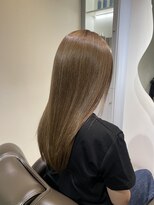 ロエ(loe)&nbsp;全頭ブリーチ履歴アリでも！繊細ハイライトで艶髪