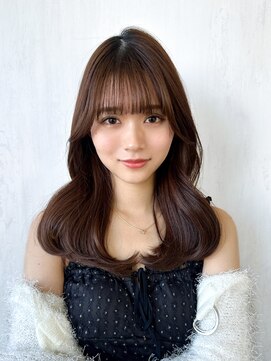 アフロート ルヴア(AFLOAT RUVUA) 小顔バング顔まわり韓国ヘアレイヤーカット20代30代40代新宿