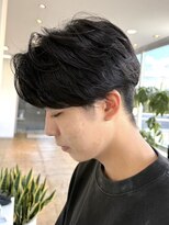 アトリーチェ 昭和店(ATTRICE) 甲府昭和町フェザーパーマニュアンスパーマメンズセンターパート