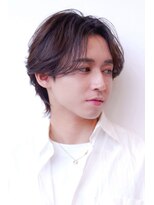 ユウ 渋谷(U) メンズ波巻きセンターパート韓国風黒髪ツーブロックマッシュ