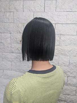 ラヴリア カミツ(LOVERIA KAMITSU) タッセルボブ