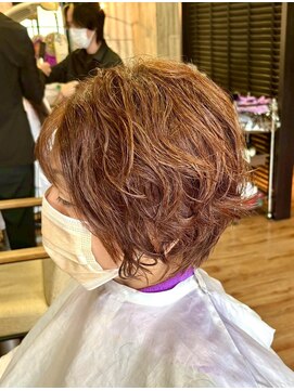 ヘアショップエヌアンドエー 久喜店(hairshop N&A) 光を浴びてさらに輝く◎ウェーブ×カッパーオレンジ/パーマ