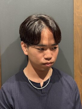 銀座 シノ 本店(shino) 毛流れ　フェザーパーマ　刈り上げ