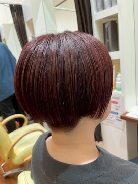 美容室ヒラトヤ 都南店 10代20代30代40代ショートカラー大人かわいいひし形小顔