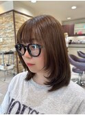 【オリーブベージュ×レイヤーカット】