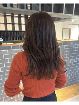 やわらか透明感の大人ブラウンロング