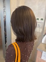 フィエルウメダ(Fier umeda) ミディアムレイヤーロブ◎オリーブベージュ☆