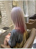 ホワイト×レッド×デザイン