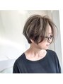 ベラ(Bella) お客様が一番似合う雰囲気でカットする事を大事に仕事してます!