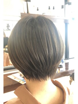 ルッカヘアー(LUCCA HAIR'S) 丸みショート