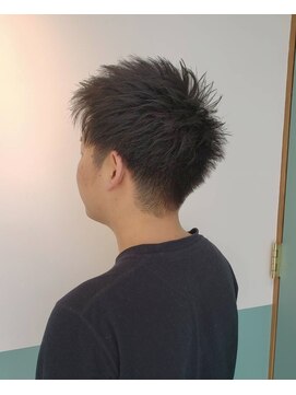 シモンズ ヘアー(SHIMONS HAIR) 爽やか刈り上げショート