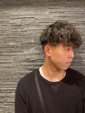 ヒロギンザ 恵比寿店(HIRO GINZA) ツーブロックビジネスショートフェードかき上げツイストパーマ