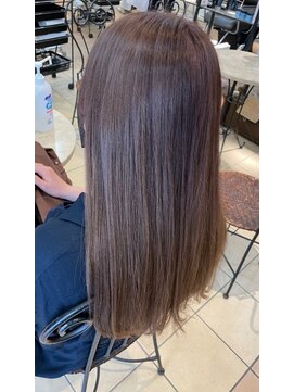 ティエル(Tiele) ベージュカラー