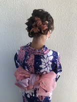 パリスパート2 浴衣 サイド 編み込み 飾りの様な シニヨン ヘアアレンジ