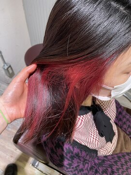 エミュー(emue) 20代30代40代大人可愛いイヤリングカラーくせ毛風パーマ艶感